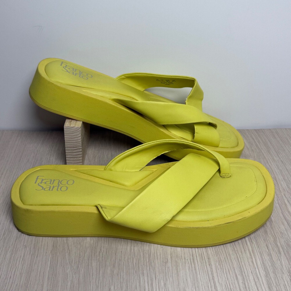 Platform Sandals Franco Sarto Womens 8.5 Yellow Janey Flatform Thong Neon
